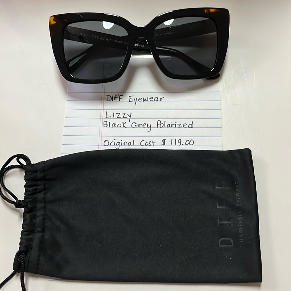 DIFF Eyewear LIZZY